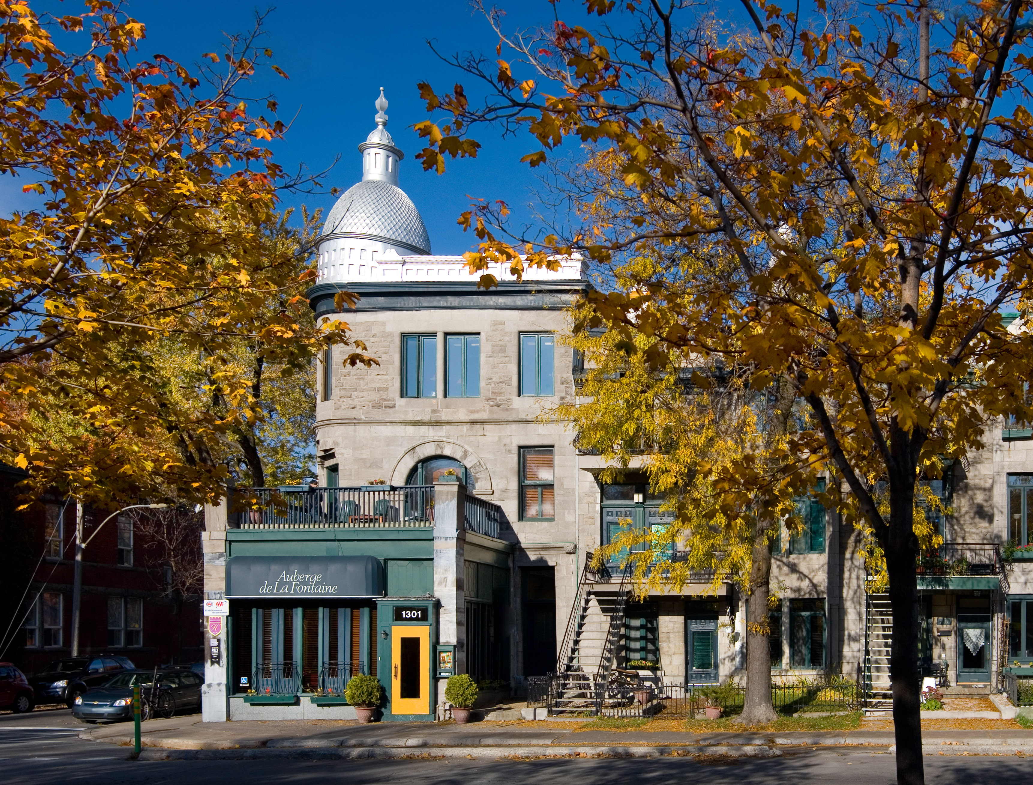 Hébergement Auberge de La Fontaine [ Gîtes et auberges Montréal ]