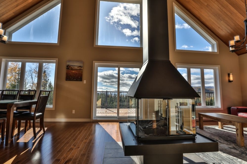 Charlevoix : Les Sommets Charlevoix - Vill�giature