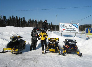 Nord du Qu�bec : Club d'Auto-neige de Chibougamau