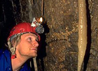 Gasp�sie �les-de-la-Madeleine : Grotte Saint-Elz�ar