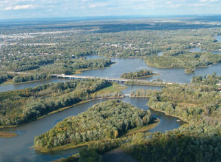 Laval : Parc de la Rivi�re-des-Mille-�les